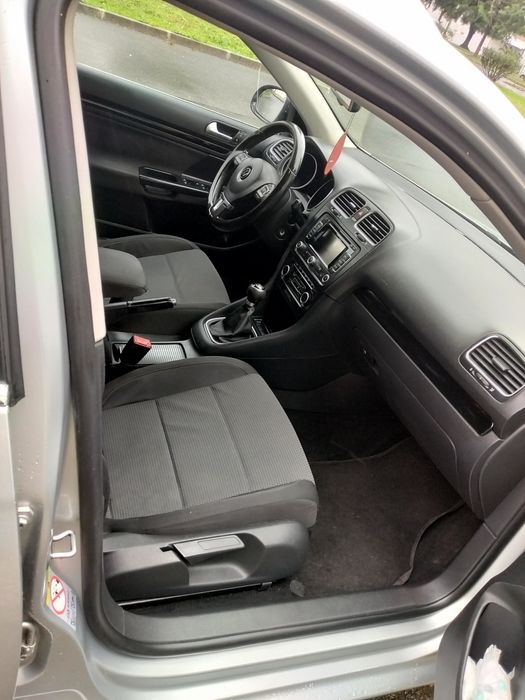 VW GOLF Variant 1.6 TDI ano 2012