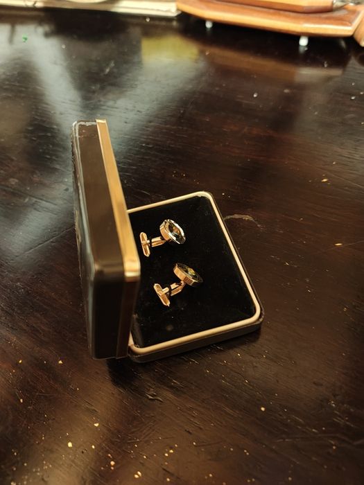 Spinki do mankietów