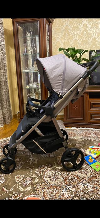 Прогулянкова каляска Carrello Bravo Plus
