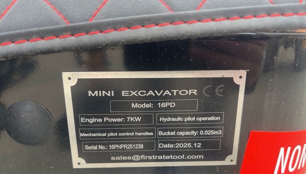 JPC 1500kg Excavadora Nova a Diesel Motor HPR Excelente ###OPORTUNIDADE###