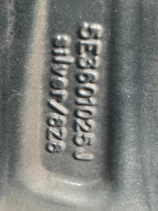 R18 легкосплавні диски Octavia А8 5x112 18" 7,5j et48 5E3601025AS