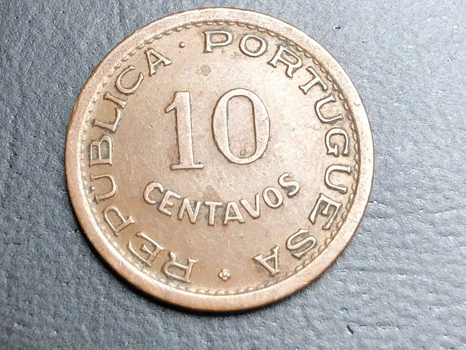 Angola 1949 - 10 Centavos Bronze