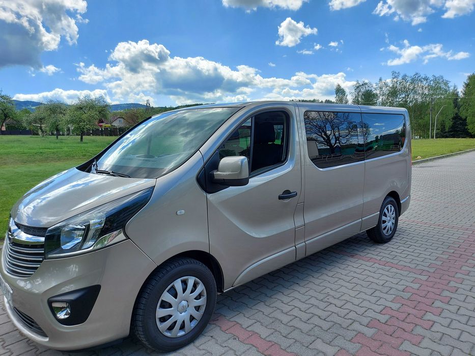 Kierowca bus lotnisko wesele rozwożenie gości transfer