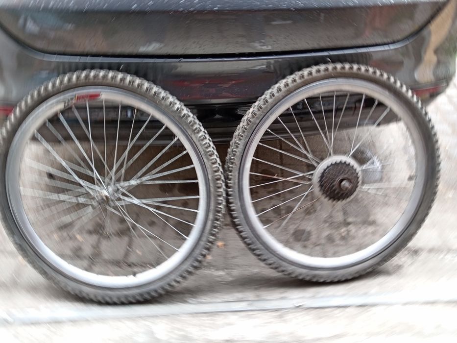 2 koła roweru Kross 24 całe używane
