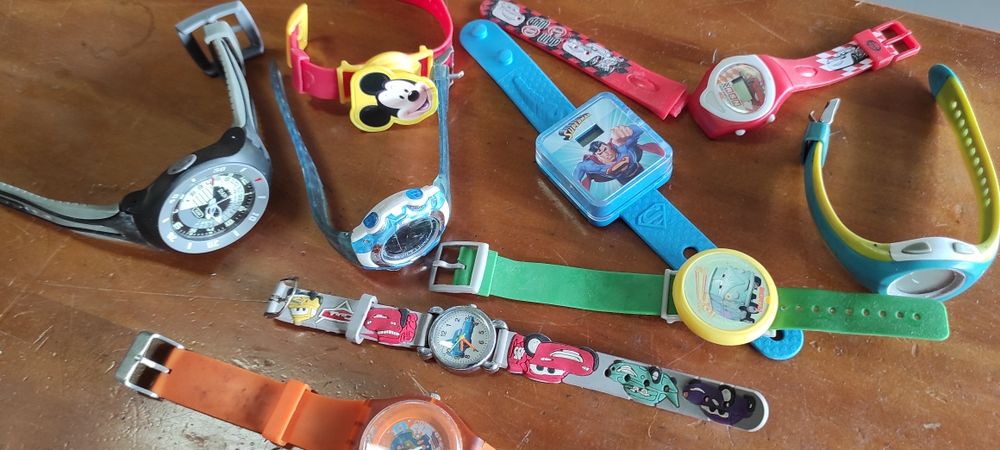 Relógios de pulso varios