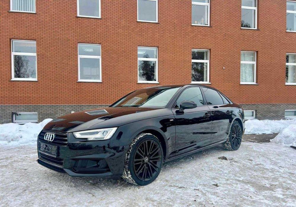 Audi A4B9 2018 2.0 I