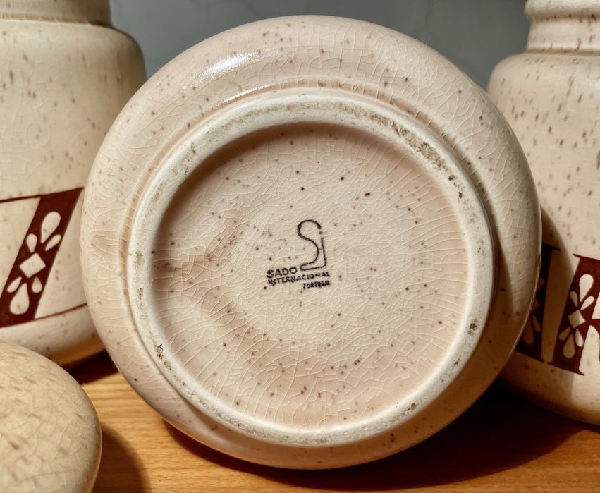 Conjunto de Potes em Cerâmica Vintage