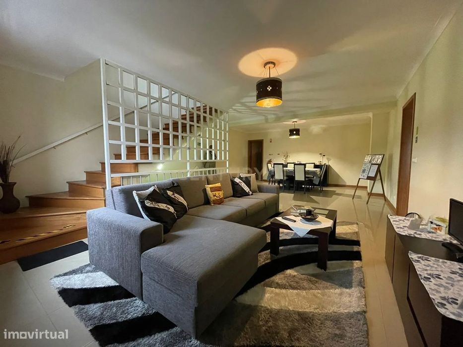 Fantástica  moradia T4 com alojamento local