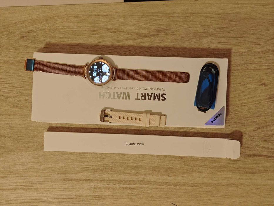 smartwatch rose gold