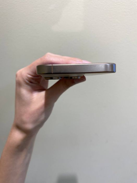 Apple iPhone 16 Pro 256GB Desert Titanium