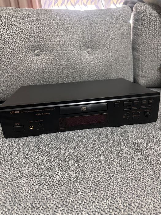 Odtwarzacz CD Denon DSD 755AR