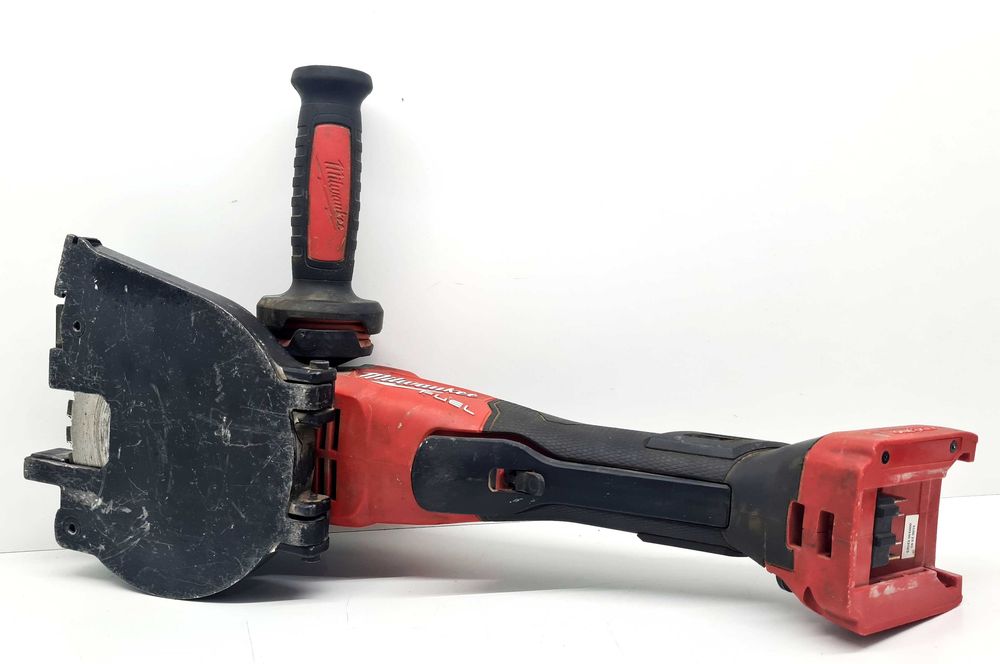 Przecinarka do prętów zbrojeniowych MILWAUKEE M18FRBCO32