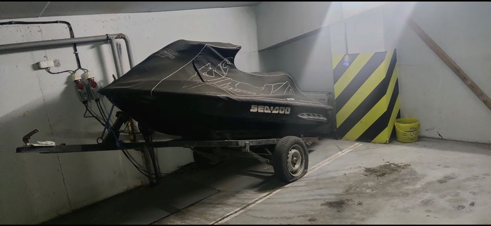 Гидроцикл BRP RXT 215.