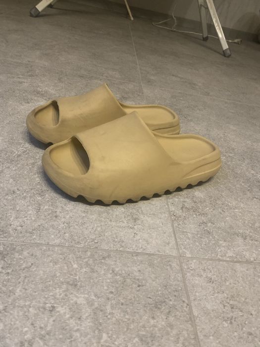 Klapki yeezy slide