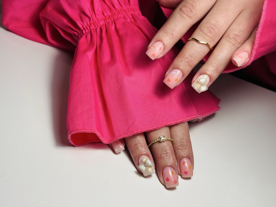 Маникюр, гель лак, комби, наращивание. Левобережный 3