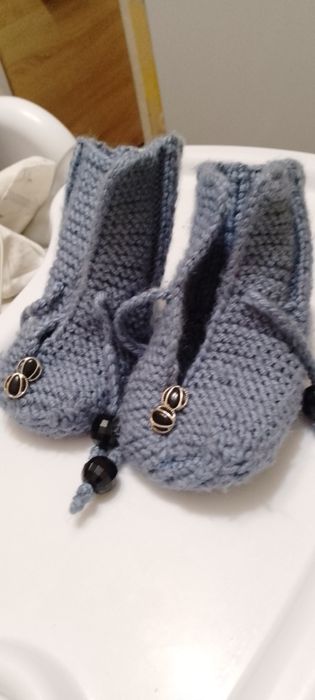 Дитячі чоботи вязані