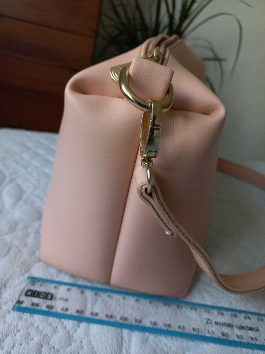 Сумка з ремінцем