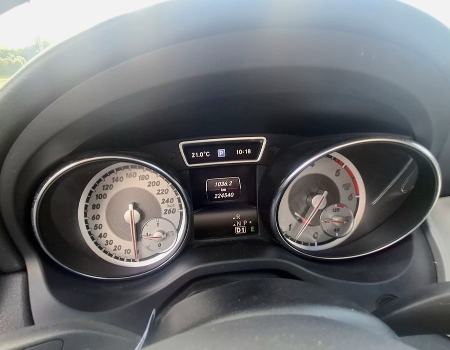 Mercedes CLA 200