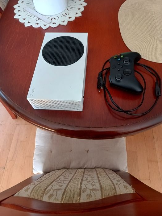 Xbox series S + PAD 512gb