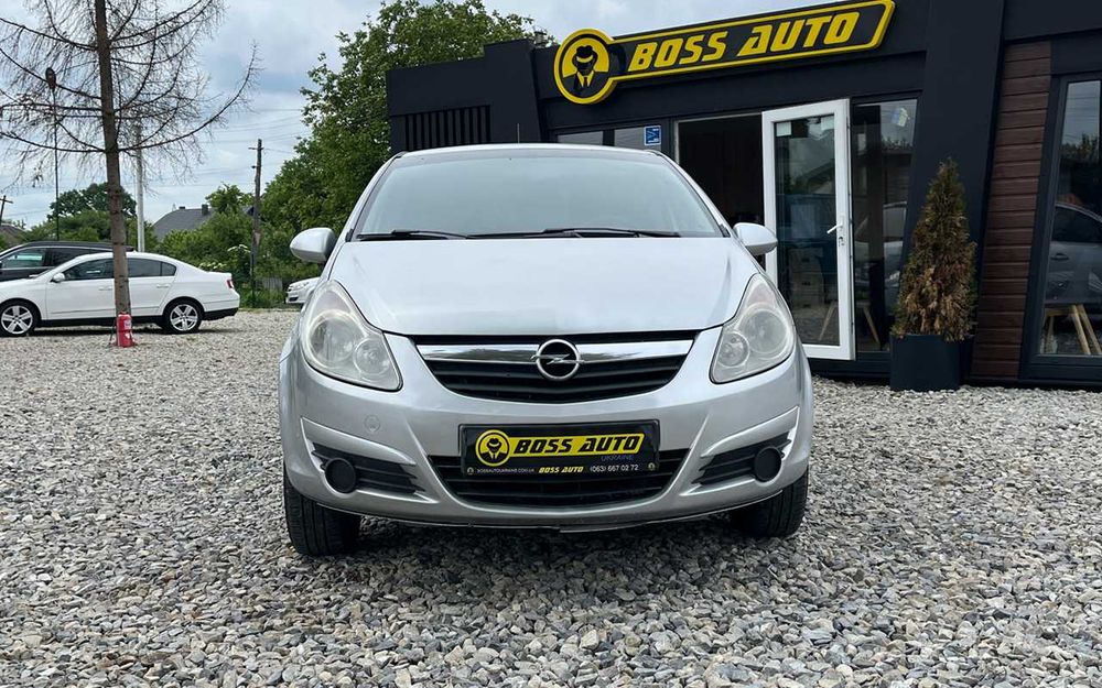Opel Corsa 2009 року