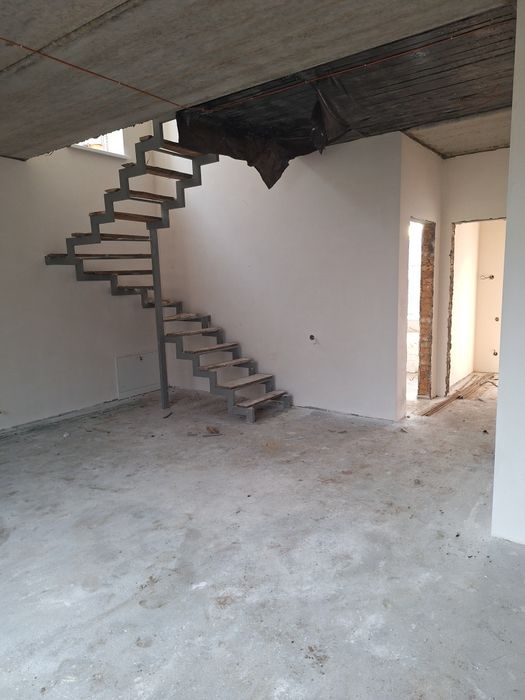 Продам дуплекс поруч з м.Вінниця