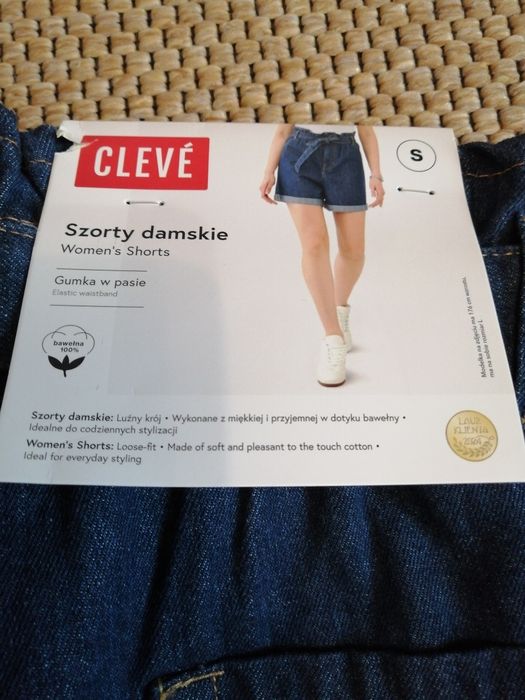 spodenki jeansowe