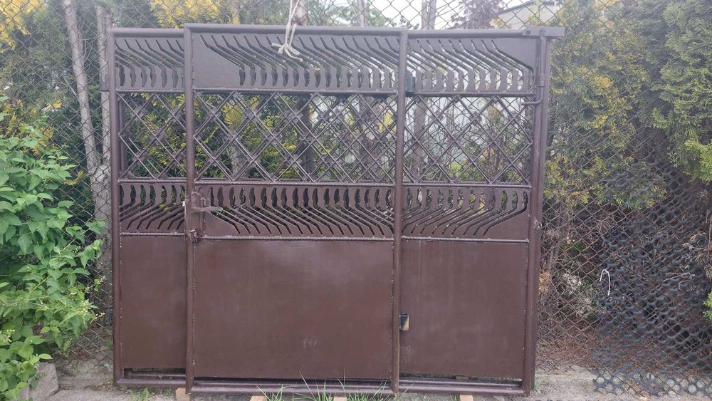 Brama z furtką z demontażu