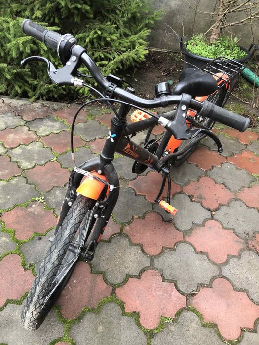 Велосипед дитячий 6/9 років