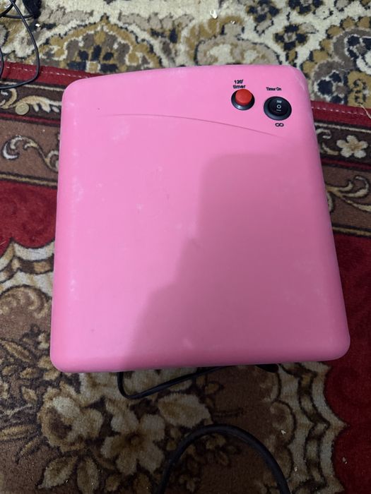 Лампа для манікюру