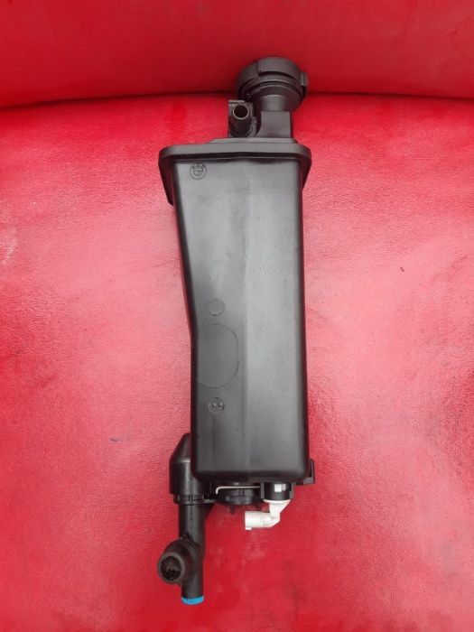 Zbiorniczek wyrównawczy BMW E46 1,9 319i M43 318