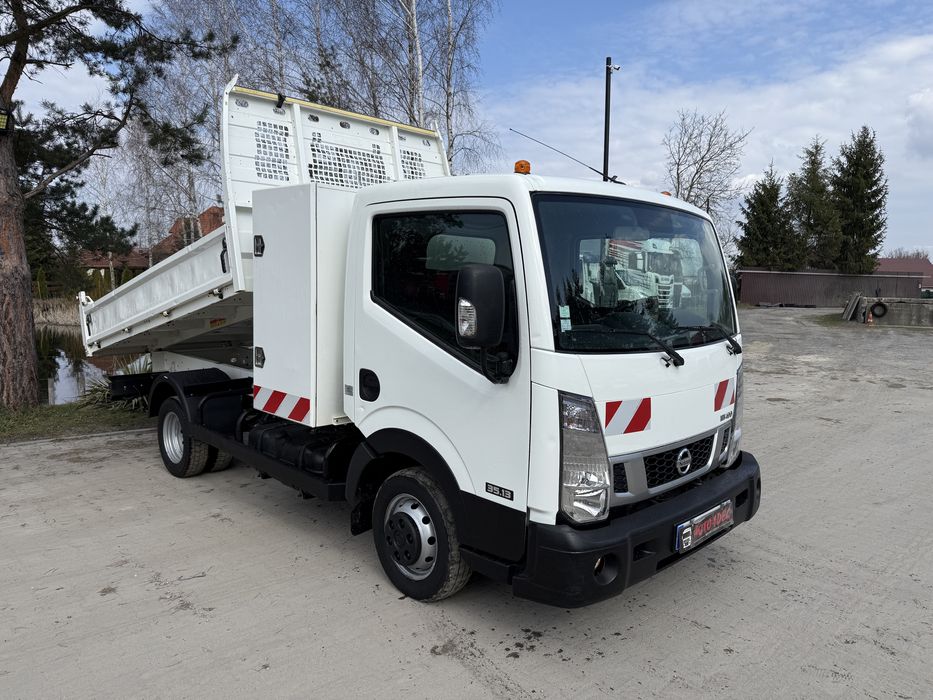 Nissan NT 400*** Wywrotka*** Kliamtyzacja*** Sprowadzony ***