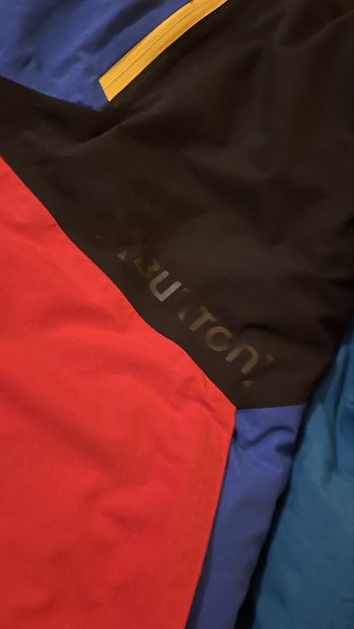 Сноубордична куртка Burton Covert