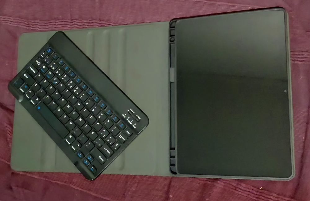 Tablet Samsung Galaxy Tab A9 Plus + Capa + Teclado