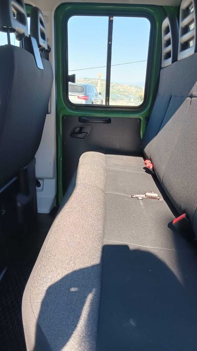 IVECO DAILY 40C16 3.0 160 CV – 7 LUGARES – BASCULANTE – 2025