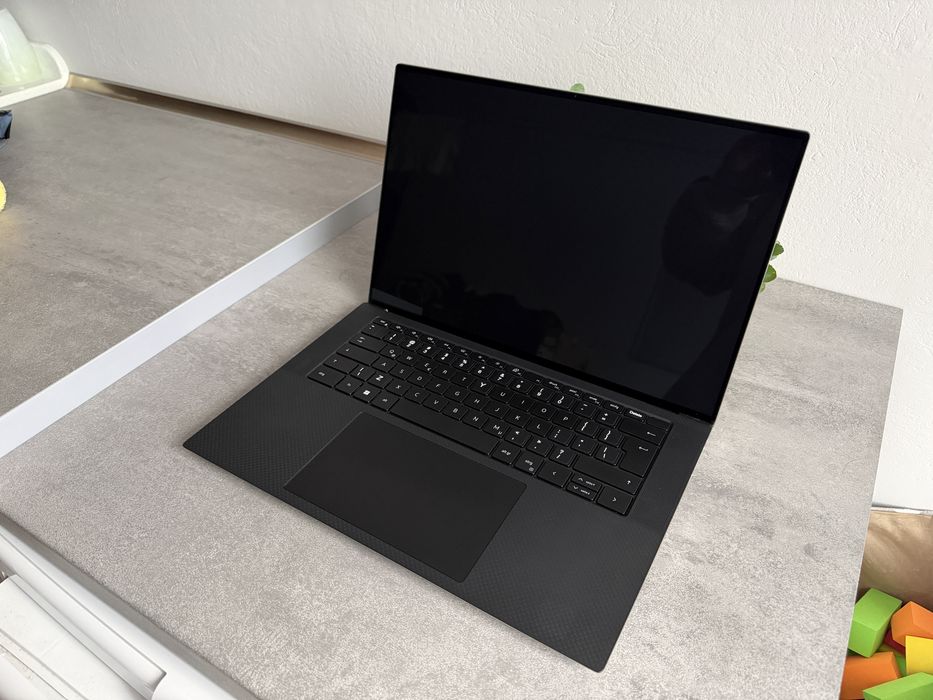 Dell XPS 9520 | i7 | 32GB RAM | 1TB SSD | Dotykowy OLED 3.5K | Stan Idealny / Jak Nowy