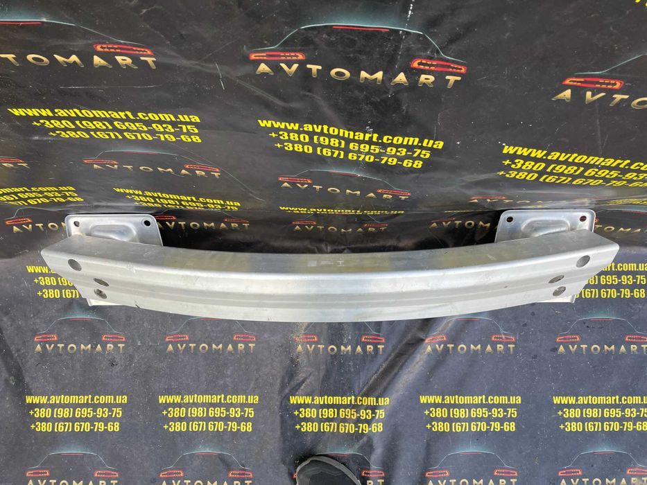 Підсилювач бампера Tesla M3 усилитель бампера тесла 3 1095314-00-C