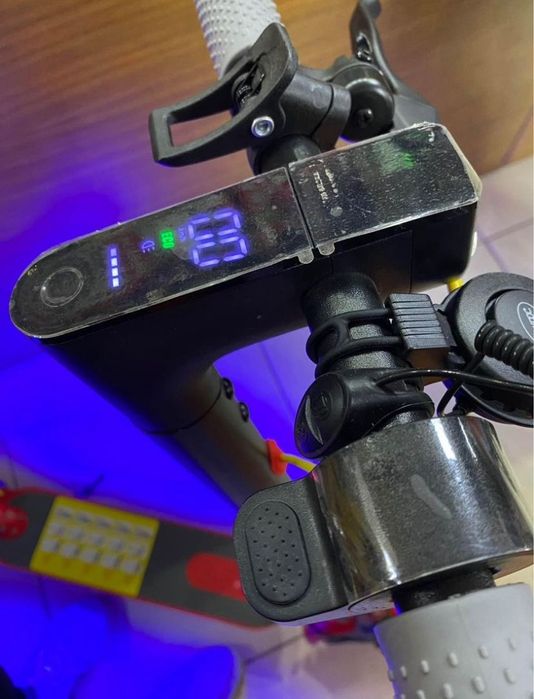Trotinetes elétricas 350watts Kraftmuller. Boa autonomia.  Entregas em