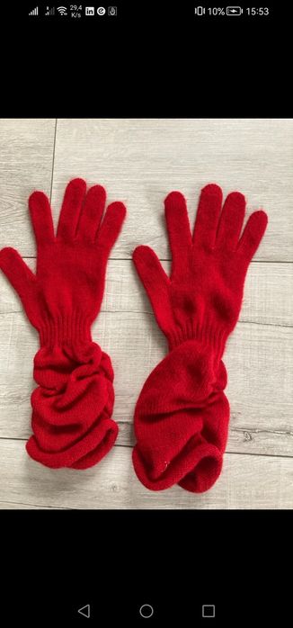 Zestaw dodatków zimowych czapka i rękawiczki nowe