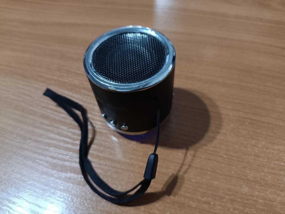 Портативна колонка, плеєр MP3, FM, USB, micro SD Z-12 чёрная и голубая