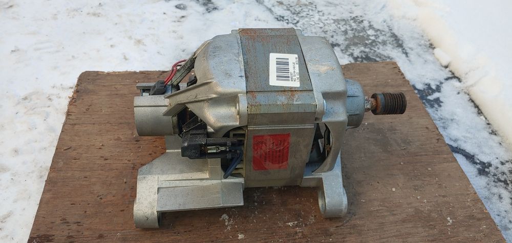 Мотор двигатель от стиральной машины LG MCC 52/64-148/LG2