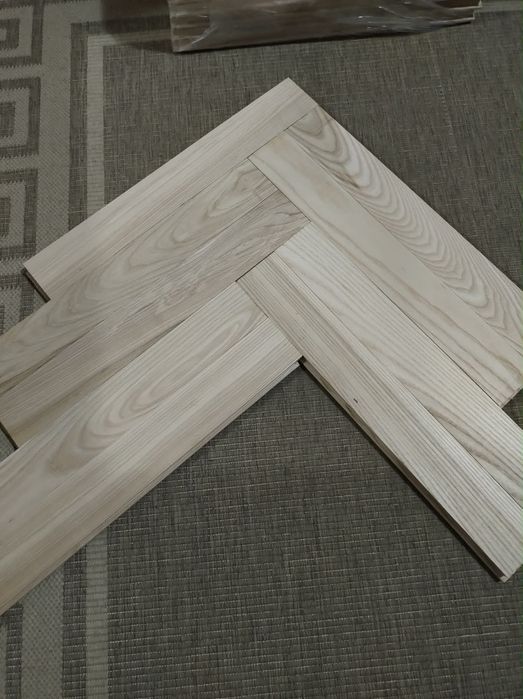 Parkiet Jesionowy Sezonowany 49x7x2,1cm NOWY, WYSUSZONY 43m2