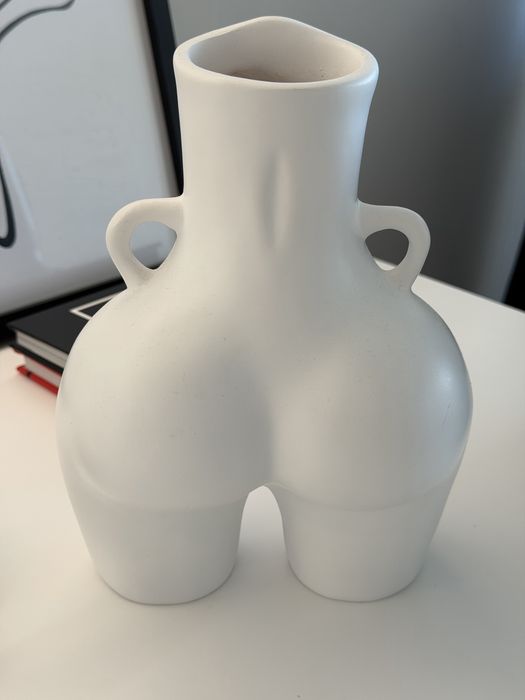 Mini jarra vaso vase decoracao decor branca white jar women woman form figura