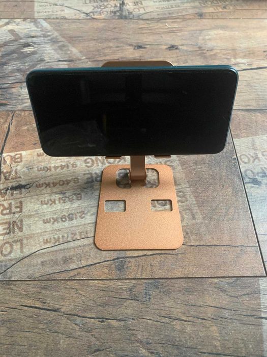 Przenośny uchwyt na telefon/tablet