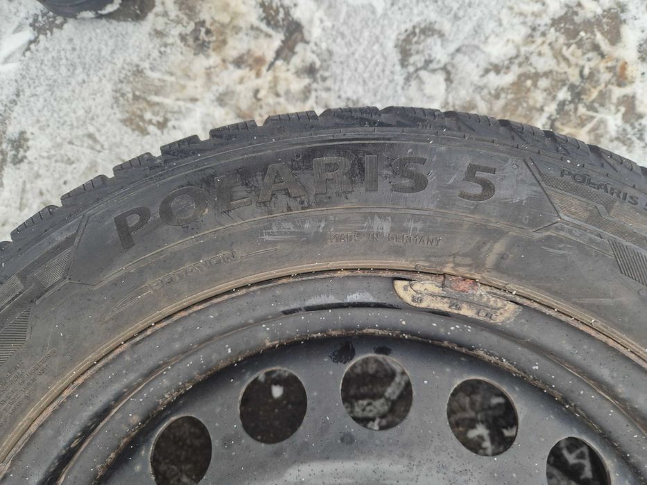 4 x opony zimowe  barum 205/55/16 komplet opon