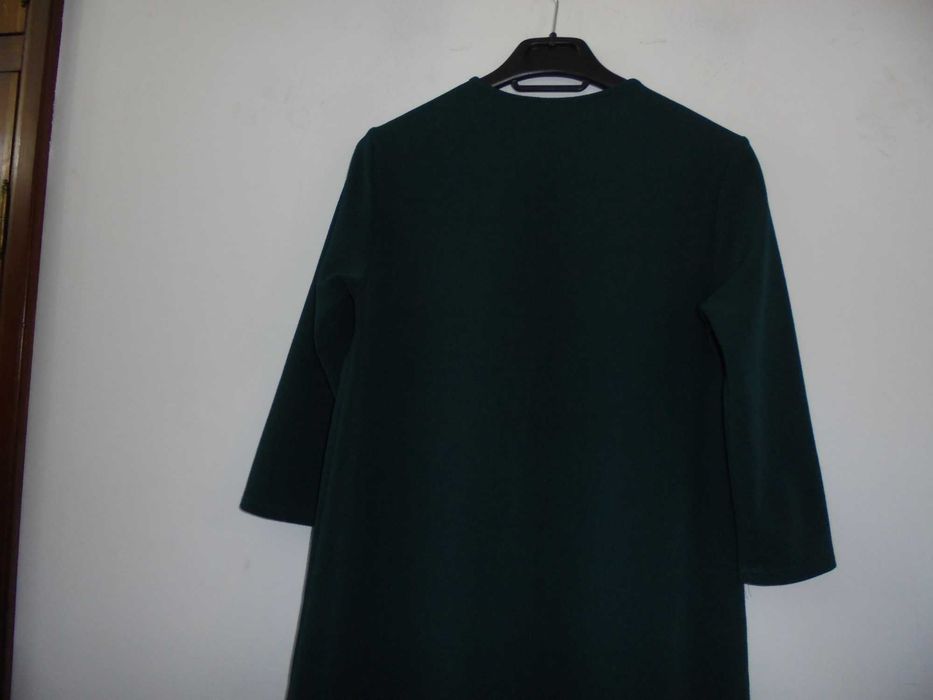 vestido de senhora cor verde