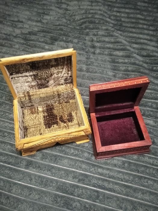 Шкатулки дерев'яні