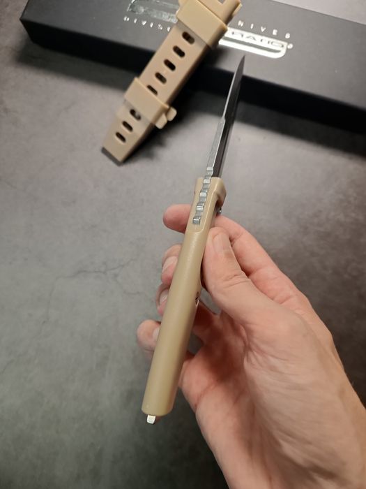 Нож Extrema Ratio knives division Песочный