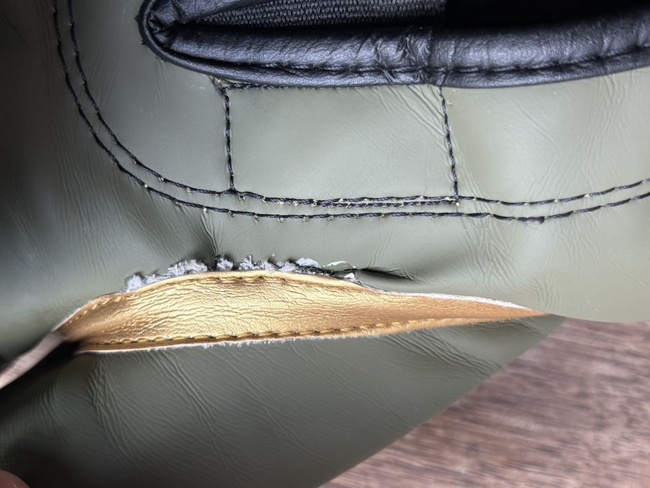 Rękawice bokserskie Leone Military Edition 14oz