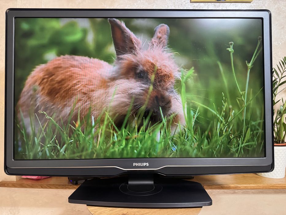 Телевізор philips 42 дюйми