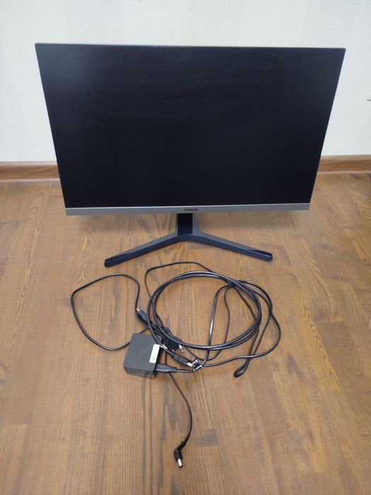 Монітор Samsung s24f350fhi